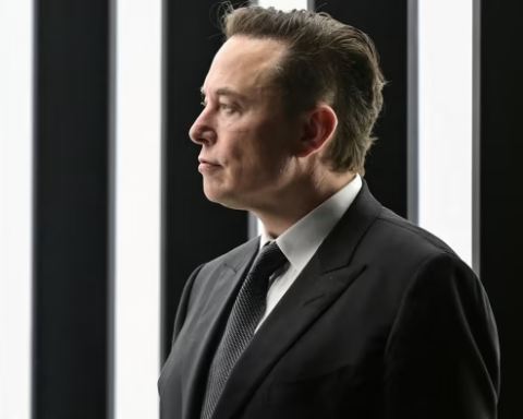 As Tesla's annual meeting on June 13 approaches, major shareholders are divided over Elon Musk's pay package.