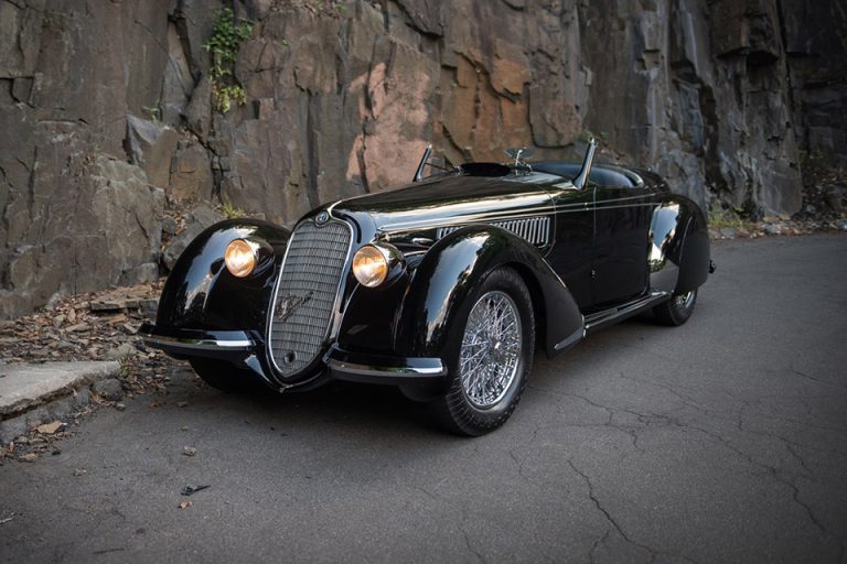 "I'd love to have seen the look on the thieves' faces when they opened the trailer," stated David Gooding, President of Gooding & Company Auctions.